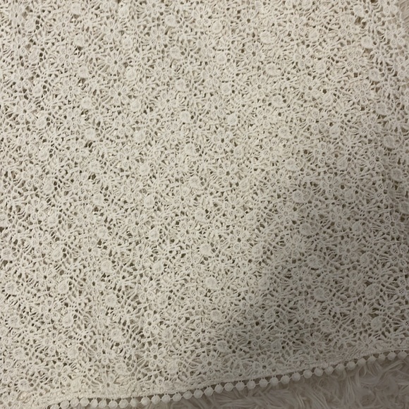 Sugarlips Crochet Sleeveless Top NWOT - Picture 2 of 6